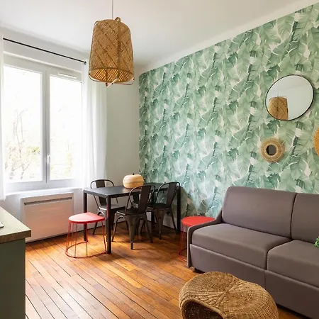 Dify Gouraud - Lyon 8 Appartement Buitenkant foto